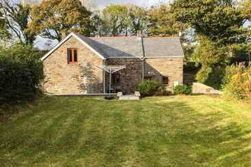 茅舍 Bwthyn Trecoed