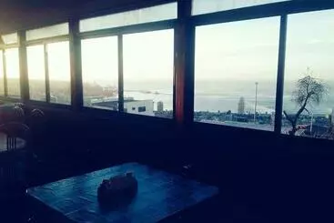 Hostal Sargento Del Mar
