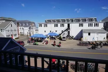 Majatalo The Hendrickson House