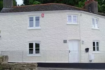 Junket Cottage