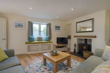 Junket Cottage