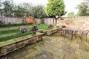 کلبه Airy Hill Old Farmhouse