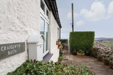 コテージ Craiglwyd Bach
