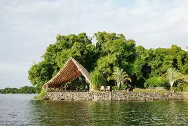 ホテル Isleta El Espino