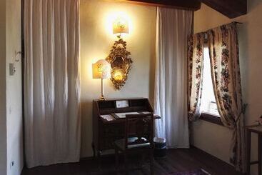 ホテル Locanda La Corte Dei Galli