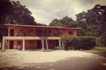 Vista Linda Lodge   Hostel