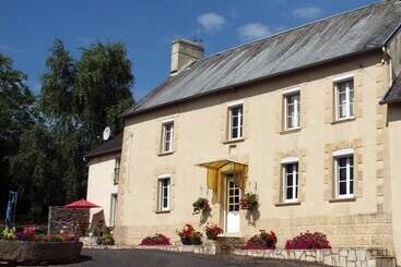 Bed and Breakfast Normandy Getaways At Mis Harand