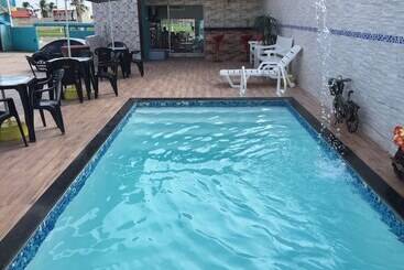 هتل Pousada Ilha Do Sol