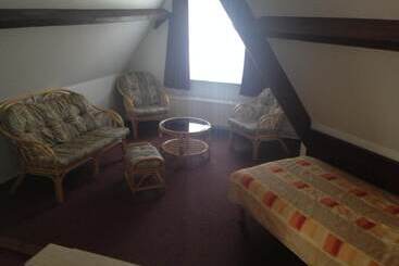 酒店 Vakantiecentrum Zeelinde