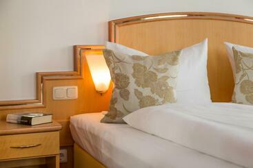 酒店 Pfaffinger Hof