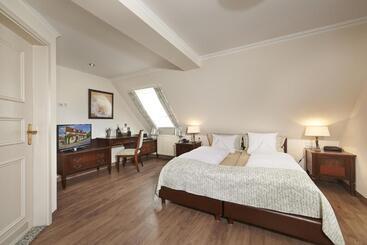 호텔 Brauereigasthof Zum Löwenbräu