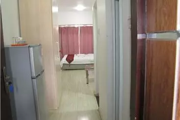 She & He Apartment(luohu Zunyu)