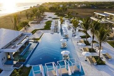 هتل Oceana Resort & Conventions