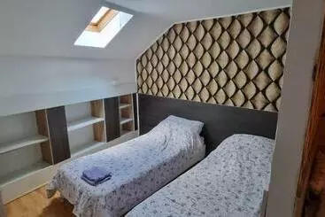 آپارتمان‌های توریست‌ها Sobe Royal Apartman