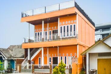 Hotel Spot On 91463 Obby Guest House