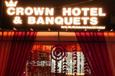 Hotel Oyo 92164 Crown  And Banquets