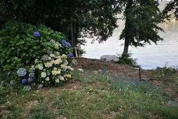 ツーリストアパートメント Appartamento Con Spiaggia Privata Sul Lago D Orta