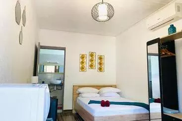 Aamiaismajoitus (B&B) Moya Résidence By Md