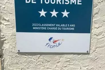 ツーリストアパートメント Le Gîte Des Pins