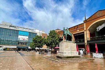 پانسیون Deluxe En Suite Room In Cv1