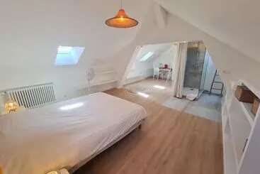 ペンション Le Saint Christophe   Mairie D Aubervilliers Ligne 12