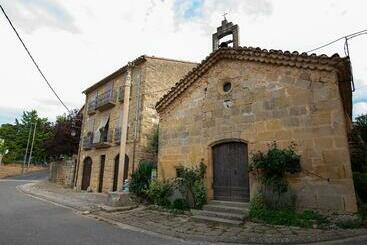 דירות לתיירים Ca L Anyep L Ermita