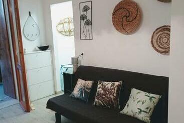 דירות לתיירים Grazioso Monolocale Al Mare