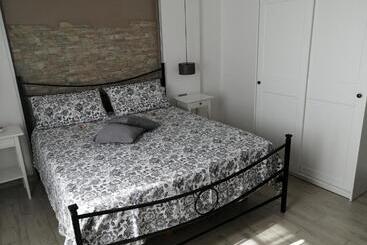 פנסיון Prima Stella Tourist Rooms