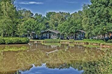 אתר נופש Great Wood Lodges