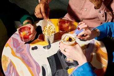 هتل Tribe London Canary Wharf