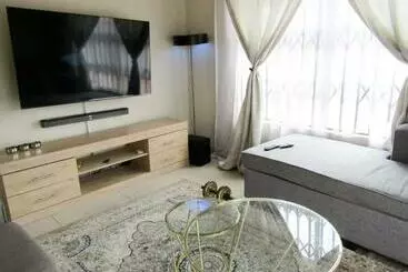 ペンション Khaya Guesthouse