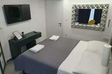 Bed and Breakfast Mido Rooms