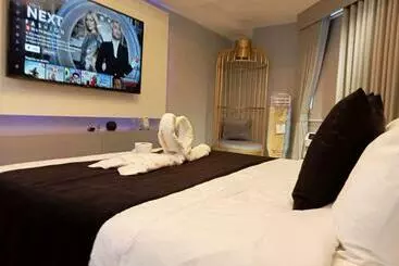 Apartamenty turystyczne Elegant Studio With Videoke At Azure North Pampanga