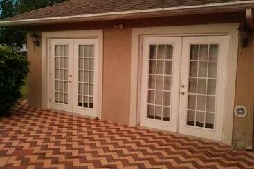 Pansiyon Room In Apartment   Small Cozy Apartment