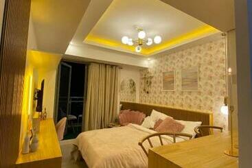 شقة فندقية Chic Hideaway At Azure North Bali Tower