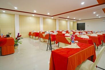 Hotel Collection O 91373 M