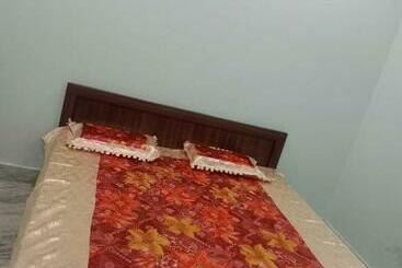 Hotel Oyo 91341 Royal Stay Home