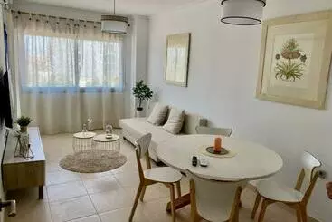 هتل آپارتمان Alicante Costa Suite