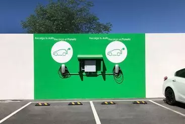 ホテル Ramada Encore By Wyndham Guadalajara Aeropuerto