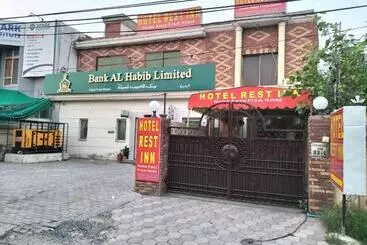 ペンション Rest Inn