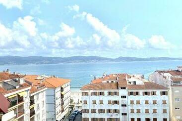 Turistlejligheder Sanxenxo A Un Minuto Playa Vistas Y Garage 8pax