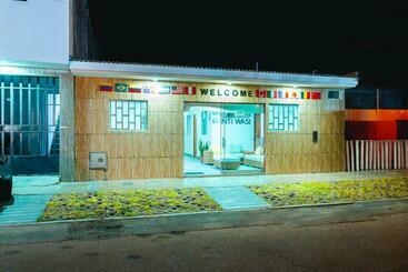 ペンション Hospedaje Intiwasi Paracas