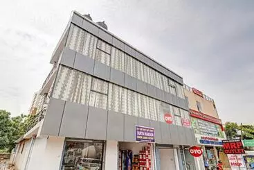Otel Oyo 90537 Green Residency