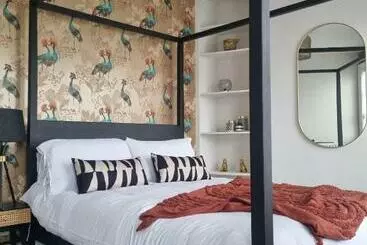 Apartaments turístics The Crescent Townhouse