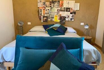 مبيت وإفطار Scholabnb “ Percorso Esperenziale Di Vita Rurale Sostenibile”