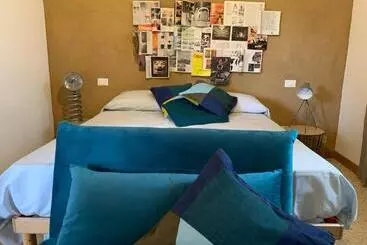 Nocleg ze śniadaniem Scholabnb “ Percorso Esperenziale Di Vita Rurale Sostenibile”