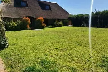 Bed and Breakfast Monakaladi Gardens Function Venue And Homestead