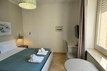 מלון דירות San Pietro Otranto