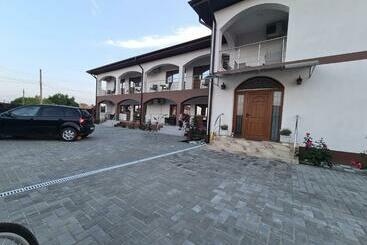 پانسیون Casa Coco