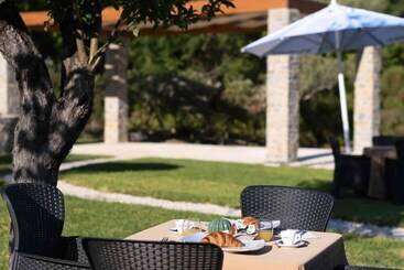 ベッドアンドブレックファースト La Dimora Del Croccio   Gole Del Calore